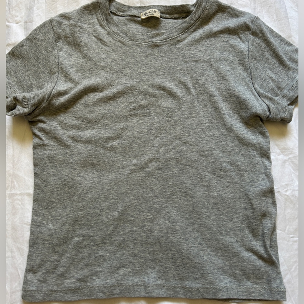 Brandy Melville Gray T-Shirt